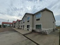 Texan Inn by OYO Beeville US-181 Hotels near Cash Pawn