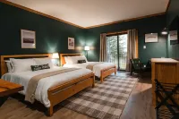 Roscoe Mountain Club Hotels in Fremont