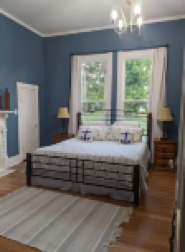 M G Richardson Bed & Breakfast  호텔