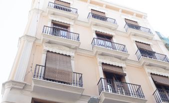 Living Valencia Apartments - Merced