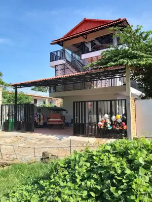 ขแมร์เฮาส์ เกสท์เฮาส์