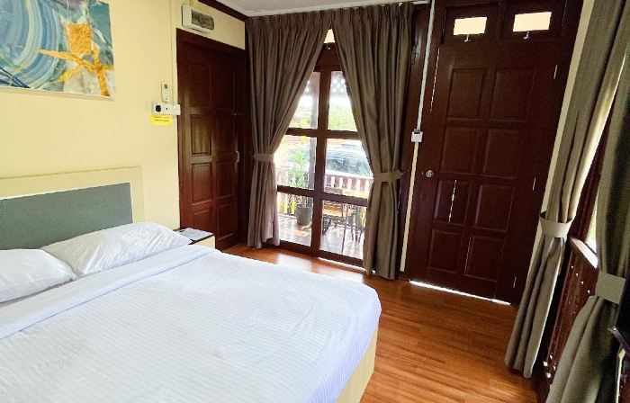 D'Razna Chalet Pantai Seberang Takir