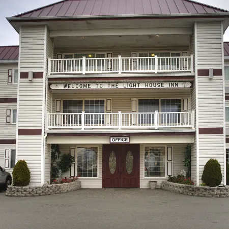 Lighthouse Inn