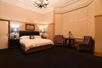 Halfway House Hotel Hotels near Honoured Dead Memorial