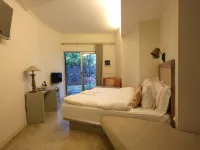 Bella Sombra Hotel - อ่างจากุชชี่