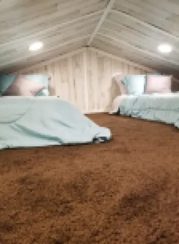 CROSSROADS TO PICKWICK TURTLE BAY HALF A MILE TO SCUGGS BOAT RAMP SLEEPS UP SIX