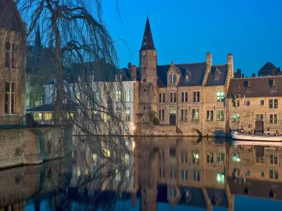Ibis Styles Brugge Centrum Hotels near Boudewijn Theme Park and Dolfinarium