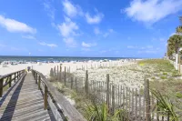 Cozy 2Br Condo - Romar Lakes 103E