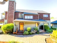 Ponderosa Sunset Retreat