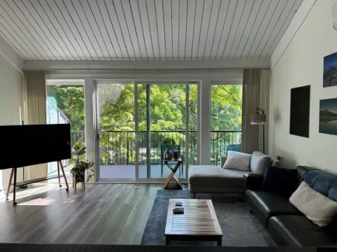 Charming 1-Bedroom Entire Condo Loft in Scenic Mountain Park