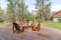 Hot Tub, Fenced Yard, AC, Pet-Friendly in Valhalla--Best Neighborhood in Bend
