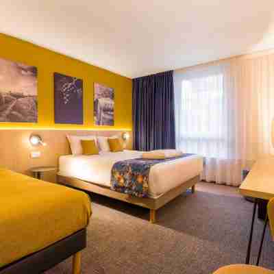 hôtel KYRIAD Montchanin Le Creusot Rooms