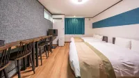 Takayama Stay Karatachi DX-B