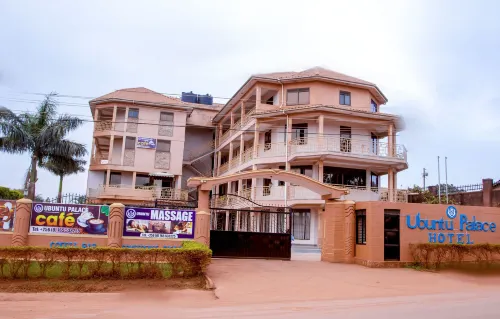 Ubuntu Palace Hotel Hotels in Buloba