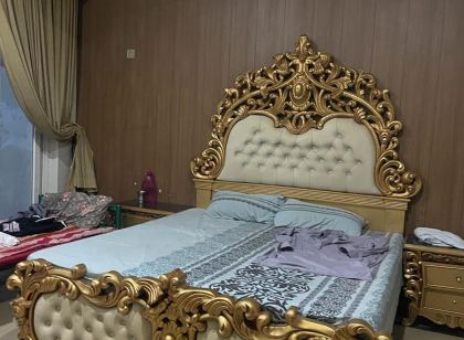 Warraich Villa gt Raod Gujrat Entire