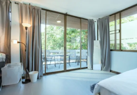 420 Hostel - Ekkamai Buds & Beds Hotels near SDA Bangkok Korean Church