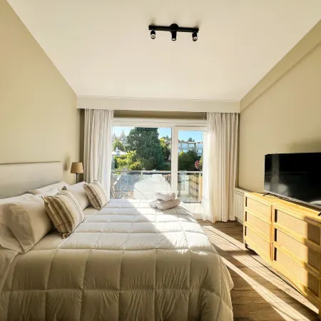 Guemes Apartments