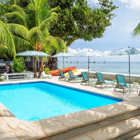 Le Nautique Luxury Beachfront Apartments