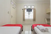 Reddoorz Syariah Near Terminal Batu Ampar 2 Hotel di Balikpapan