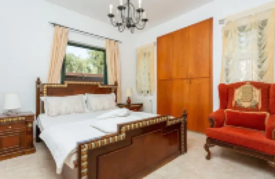 Villa Charianna Large Private Pool Walk to Beach Sea Views A C Wifi Car Not Required Eco-Frie - 1985