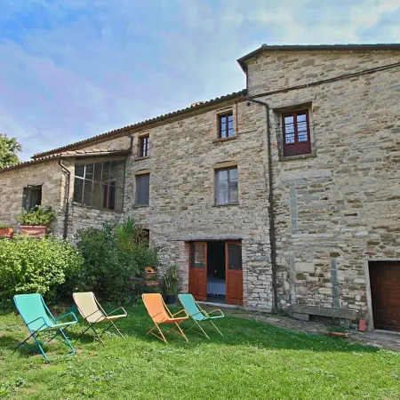 Holiday Home in Apecchio with Pool & Terrace