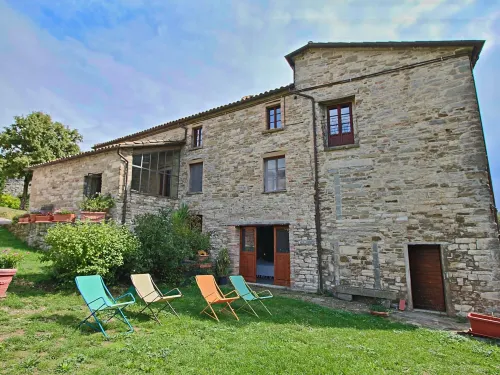Holiday Home in Apecchio with Pool & Terrace