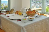 Beacon House B&B Brixham - breakfast