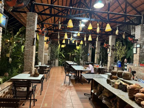 Bau Bi Mini Farmstay Mekong - Tien Giang - Pools