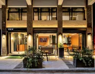 Bob W Akadimia Athens