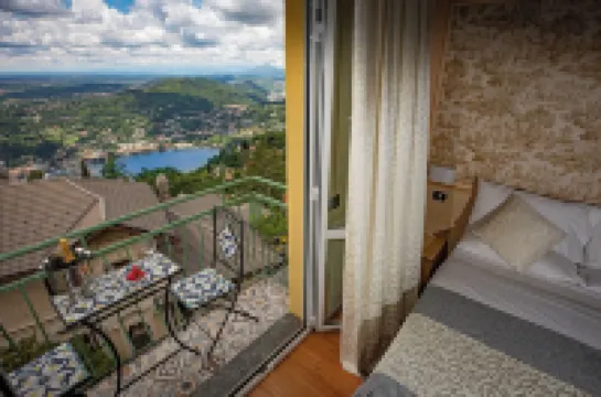 albergo Vista Lago Brunate
