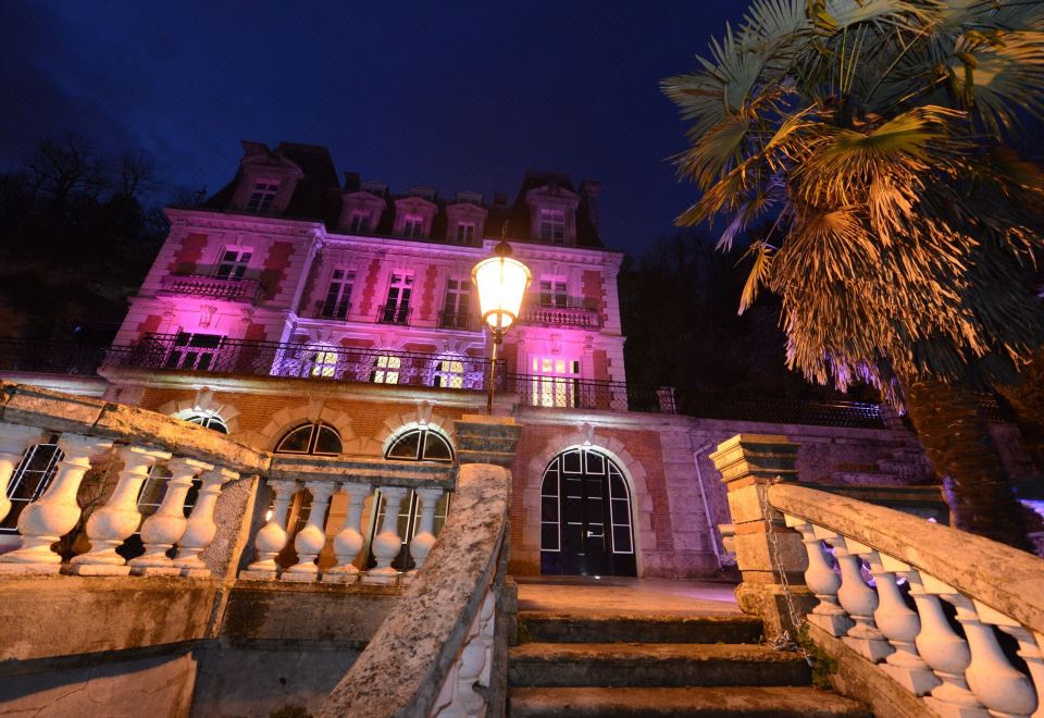 Art Hotel - Housity