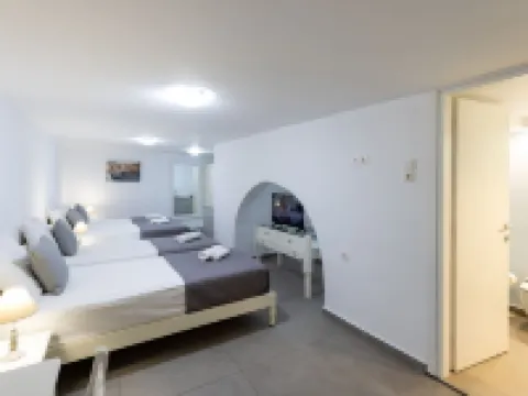 Achilleas Pension Hotels in Hydra