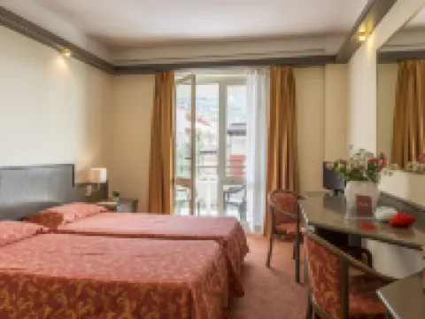 Hotel Drago by Double Hospitality Hotels in Brenzone sul Garda