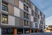 Plaai Play Hotel Hotels near Mae Ram Phueng Beach