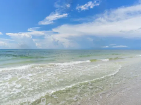 Pura Vida 2 Bedroom Condo by RedAwning Hotels in Longboat Key