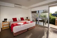 Charlestown Terrace Apartments Hotels in Adamstown Heights