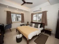 Lakeside Suites Hotels near CGCRI