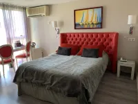 Les Criquets Hôtel & Spa Hotel a Blanquefort
