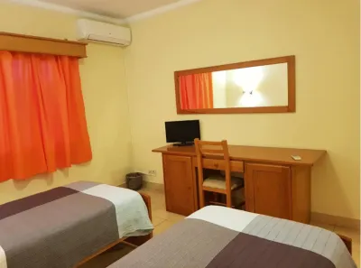 Rialgarve Hoteles cerca de Praia de Faro