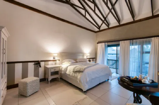 奧賽卡亞會議旅館