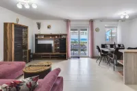 Beachfront Sun Garden Villas Hotels in Privlaka