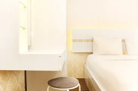 Comfort Living 1Br at Grand Sentraland Karawang Apartment
