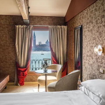 Hotel Paganelli Отели рядом с достопримечательностью «Кастелло»