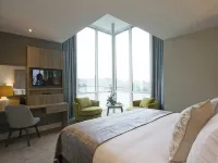 Gleesons Townhouse Booterstown Hotels near Carysfort Lodge