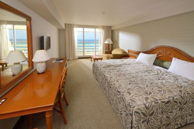 スタンダードオーシャンビュー リザンシーパークホテル谷茶ベイの写真