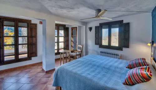 Casa Rural Arroyo de la Greda فنادق في Guejar Sierra