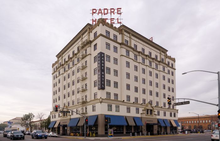 Padre Hotel