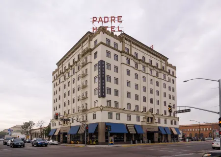 Padre Hotel Отели в г. Керн