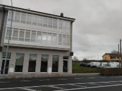 阿爾貝蓋瓦林拉馬 帕拉斯德麗酒店