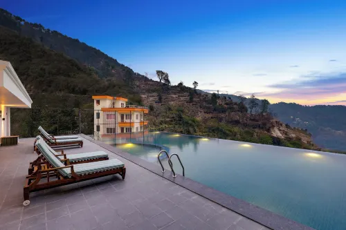 레몬 트리 프리미어 부드하닐칸트